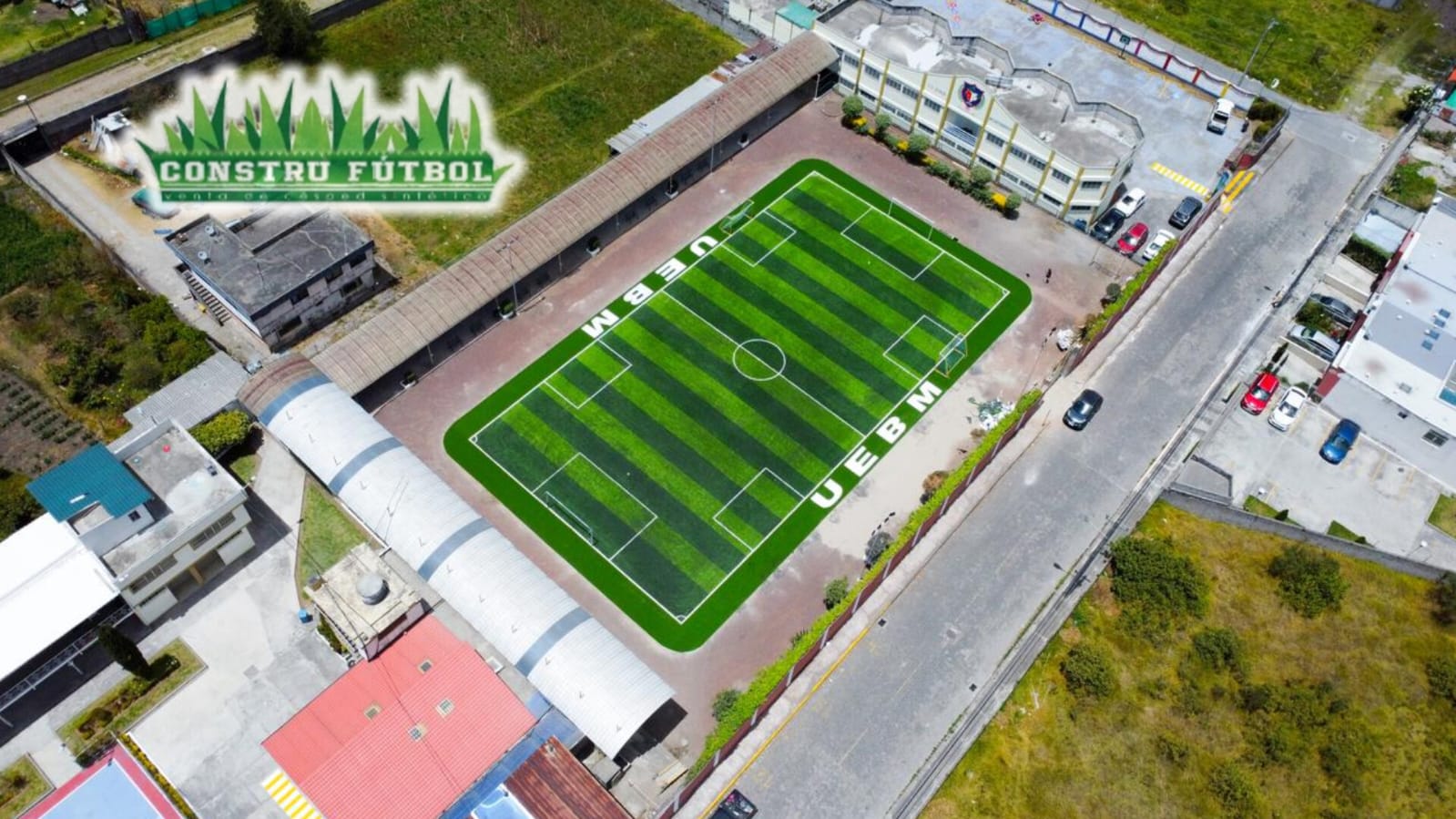 Cancha fútbol colegio